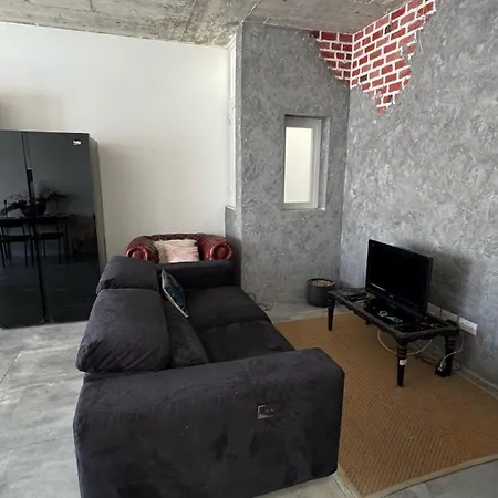 Cozy Loft-duplex Penthouse Апартаменты Gzira
